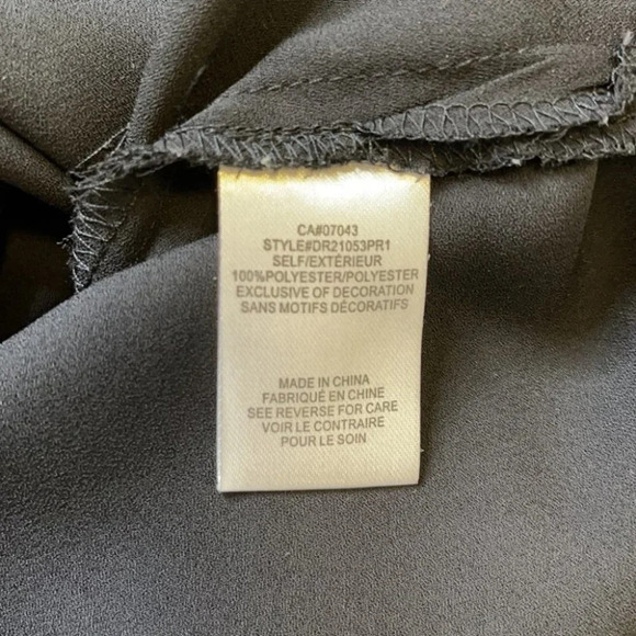 DR2 Lace Shoulder Detail Tunic Blouse Black 1/4 Button Semi Sheer Hi-low Size M - Picture 10 of 13